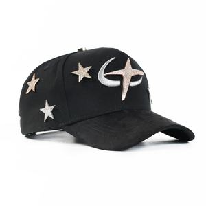 Gorras Personalizadas Barbas X CT de 5 Paneles, Gorra de Béisbol Unisex con Bordado y Detalles de Estrellas - Product Image 6