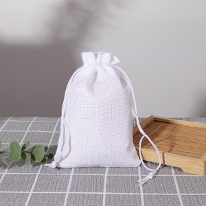 Petite pochette en lin écologique avec logo personnalisé imprimé, sacs cadeaux en jute avec cordon de serrage - Product Image 3