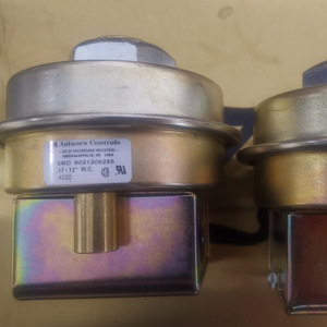 Aquametro Oil Marine Ag VZO 4-RE Higrómetro Electrónico, Pieza de Repuesto para Control Industrial, Medidor de Humedad para Uso en Monitoreo - Product Image 2