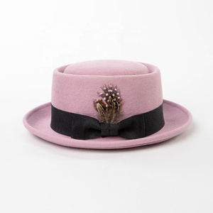 Laise หมวกทรง Cloche แฟชั่นผู้หญิงหมวกขนหมูมีขน100% สำหรับฤดูหนาวขายส่ง - Product Image 4