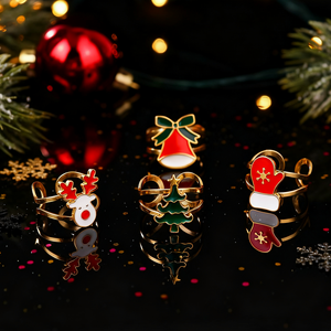 Bague de poignet minimaliste de Noël pour femme en acier inoxydable inaltérable, design ouvert réglable, accessoire de bijouterie tendance pour les fêtes - Product Image 2