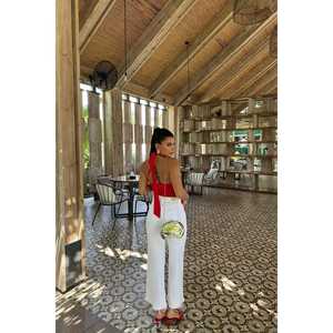 Combinaison décontractée grande taille en tricot avec détails roses rouges et liens, style doux, longueur genou, pour hiver, été, printemps, automne - Product Image 1