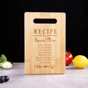 ของขวัญวัน<span class=keywords><strong>แม่</strong></span> กระดานตัดไม้ไผ่แบบกําหนดเอง กระดานเสิร์ฟขนมหวานพร้อมที่จับ สินค้าปัจจุบันสําหรับหัวใจรักแม่พิเศษ - Product Image 5