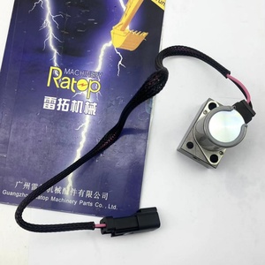 อะไหล่รถขุด PC200-8 โซลินอยด์วาล์ว 702-21-57400 702-21-55901 - Product Image 1