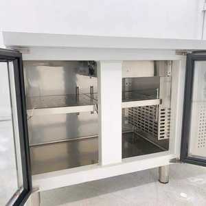 Refrigerador de Diseño Personalizado, Moderno, Bajo Mostrador, de Acero Inoxidable con Puerta de Vidrio, Mesa de Preparación Refrigerada - Product Image 2