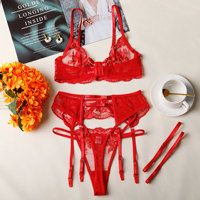 Ensemble de lingerie quatre pièces sexy avec porte-jarretelles brodé, effet push-up pour petite poitrine, pour femme