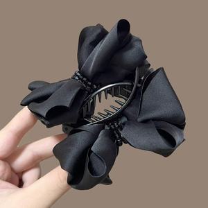 Nouvelle Pince à Cheveux Nœud Papillon Noir Élégante 2026 – Style Luxe Léger pour Femme – Accessoire de Mode Quotidien - Product Image 3