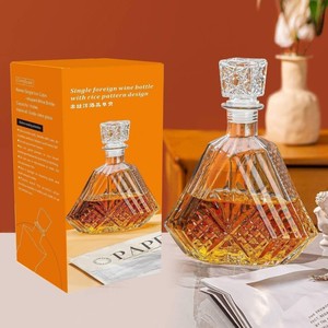 Decanter per <span class=keywords><strong>Whisky</strong></span> in Vetro Quadrato Stile Europeo con Design a Diamante, 1000ml, Tappo Ermetico Portatile per <span class=keywords><strong>Whisky</strong></span> e Vino - Product Image 4