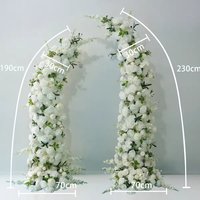 Arche de fleurs en corne de rose en soie artificielle blanche faite à la main pour les décorations de fête de jardin pour les cérémonies de promenade