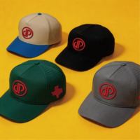 Casquette de baseball en maille découpée au laser en gros, logo personnalisé, tissu éponge, motif Argyle, respirante, séchage rapide, idéale pour les événements estivaux en extérieur