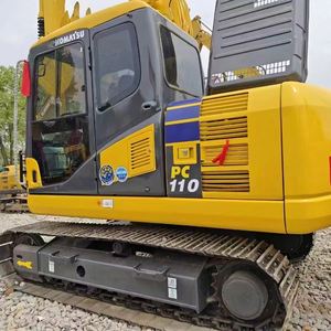 Miniexcavadora Komatsu PC110 Usada de 11 Toneladas, Maquinaria Industrial con Motor Cummins y Componentes de Transmisión, de Segunda Mano, en Venta en China - Product Image 1