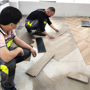 Lvt Pvc Houtnerf Plastic Floor Schil En Stok Vinyl Vloer Klik Op Droge Rug Houten Plank Tegels Vloeren In Brazilië - Product Image 5