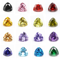 Usine de pierres précieuses de Wuzhou, pierres en vrac de zircone cubique de couleur blanche, taille trillon, 3*3-12*12mm, pierres synthétiques taillées à la machine, forme trillon, pierre CZ