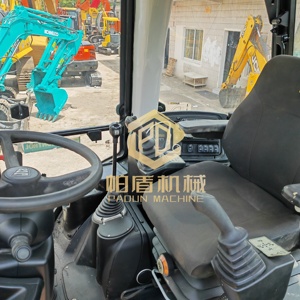 Chargeuse sur pneus d'occasion JCB 3CX 4CX, peinture d'origine, fabriquée au Royaume-Uni, 4x4, moteur Perkins - Product Image 6