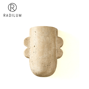 Wabi Sabi Travertin Wandleuchte Nachttisch Wohnzimmer Japandi Naturstein G9 LED RoHS Icaro Travertin Wandlampe Moderne Dekoration - Product Image 1