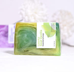 Sabun Wajah Buatan Tangan Berwarna-warni Vanila yang Dibuat Sesuai Pesanan, Memutihkan, Melembapkan, dan Mengontrol Minyak - Product Image 3