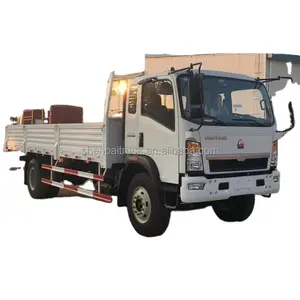 중국 공장 4x2 Sinotruk Howo 5T 트럭 화물 덤프 트럭 팁 주는 사람 Tucks 판매
