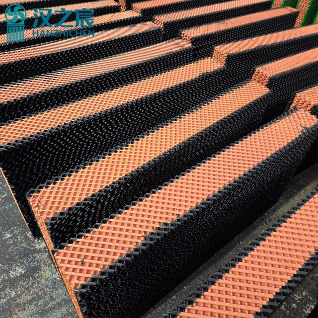 Poultry House/Greenhouse/Warehouse Cooling System Water Cooling Pad with Galvanized Steel Frame for Livestock Farm Use