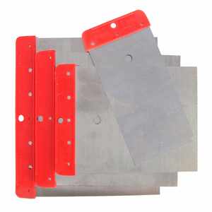 Set di 4 spatole metalliche per carrozzeria, ideali per applicare e levigare stucco. Design resistente e durevole. - Product Image 1