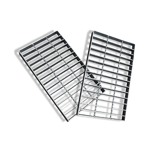 Precio al por mayor Materiales metálicos Barra <span class=keywords><strong>de</strong></span> acero Panel <span class=keywords><strong>de</strong></span> rejilla Parrillas <span class=keywords><strong>de</strong></span> suelo para Pigeon Lofts Pasarela Panel <span class=keywords><strong>de</strong></span> rejilla <span class=keywords><strong>de</strong></span> acero - Product Image 6