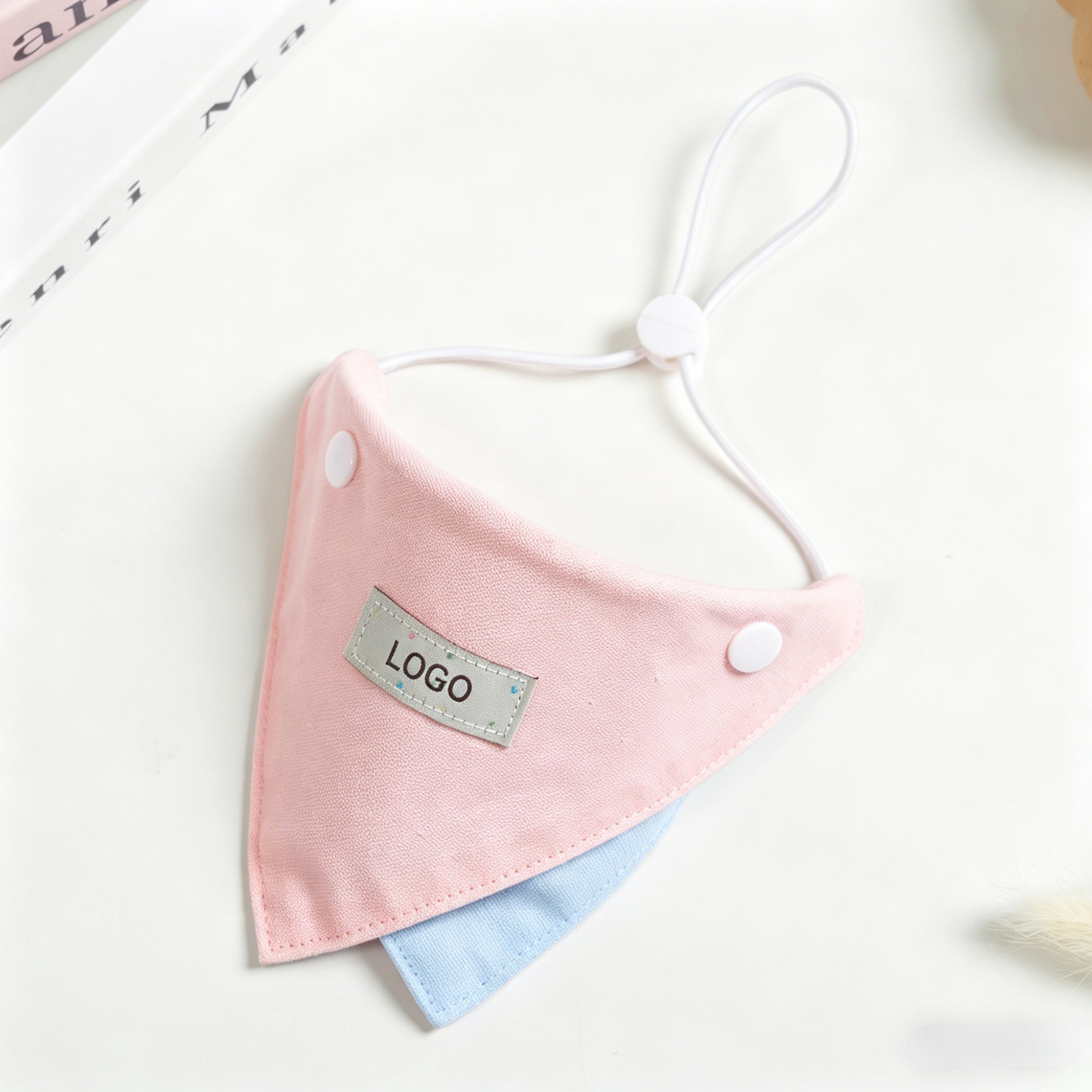 rose + bleu
