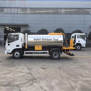 Camión Distribuidor de Asfalto Foton Aumark Pequeño de 4-5 CBM, Esparcidor de Betún para Construcción de Carreteras - Product Image 4