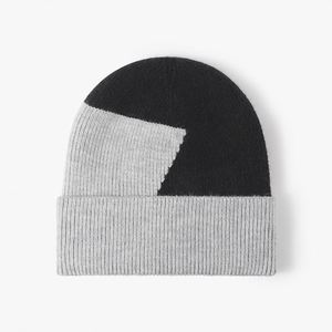 Plus Fluff Warm Beanie Color a juego orejeras engrosadas circunferencia de la cabeza grande sombrero de punto de lana de Invierno para mujer - Product Image 6