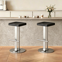 Tabouret de bar haut de gamme minimaliste de style méditerranéen avec structure en fer forgé, hauteur fixe, idéal pour les salons de thé/café et les îlots de cuisine