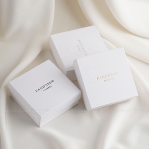 Pandasew Sang Trọng Biểu Tượng Tùy Chỉnh In Matt Hộp Quà Tặng Màu Đen Kraft Tông Nắp & Cơ Sở Đồ Trang Sức Pouch Với Pad - Product Image 5