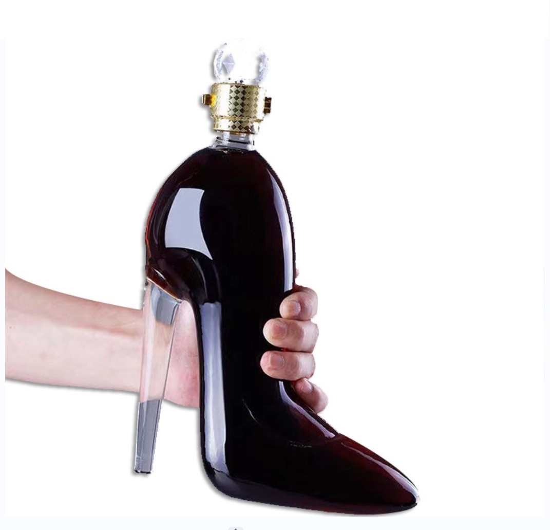 Whiskey And Wine Decanter Handcrafted High Heel Decanter With Stopper For Wine Liquor Ru Bourbon Tequila