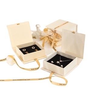 2023 Custom Design Logo Luxury Jewelry box Paper Packaging Jewellery Necklace Ring Gift Set Package Boxes with Ribbon