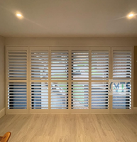 En gros Jalousie Persienne Porte Coulissante fenêtres Volet Pouce PVC Faux Bois Plantation Volets