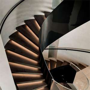 Современная Роскошная изогнутая стальная лестница индивидуальная мраморная лестница со стеклянным ограждением для квартиры - Product Image 4