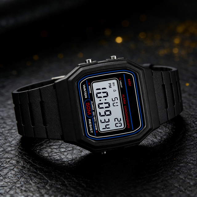 Student Watch Fashion Casual Sports Watch Simple Square LED Digital Electronic Watch Men's Watch
