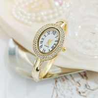 Montres ovales élégantes sans logo pour femmes et jeunes filles – Simples, argentées, dorées, mignonnes, élégantes, minimalistes, type bracelet – Vente chaude