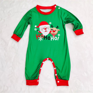 Ensembles de Pyjamas de Noël Coordonnés Famille Très Demandés, Haut à Manches Longues et Pantalon Père Noël - Product Image 5