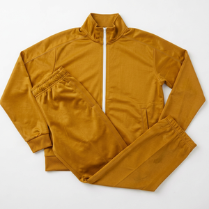 Conjunto Deportivo Personalizado para Hombre, Chaqueta Cortavientos con Cuello Alto y Pantalones Deportivos Tejidos a Juego - Product Image 1