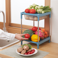 Chariot de rangement mobile en plastique à trois niveaux pour espaces étroits, conception empilable pour salle de bain, cuisine, armoire