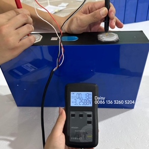 Nouvelle Batterie Lithium-Ion Prismatique LifePo4 Docan <span class=keywords><strong>E</strong></span> V <span class=keywords><strong>E</strong></span> 3.2V LF668 668Ah 690Ah+ 700Ah 2C à Décharge Élevé<span class=keywords><strong>e</strong></span> pour Véhicules Électriques et Chariots Élévateurs - Product Image 5