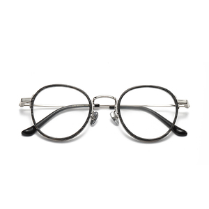Nuevo marco de titanio B para mujer, estilo ojo de gato, ultraligero, bicolor, con electrochapado IP. - Product Image 1