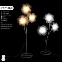 Lampadaire de noël salon Instagram Style moderne fait à la main en métal tournesol fleur décorative luxe route lumière