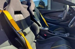 McLaren 570S Spider 2024 Usado - Coche Deportivo Convertible en Venta - Product Image 4