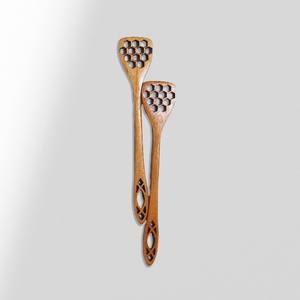 Juego de cubiertos de bambú: cuchara de madera con diseño de panal para café o bodas, vajilla portátil ideal para viajes. - Product Image 1
