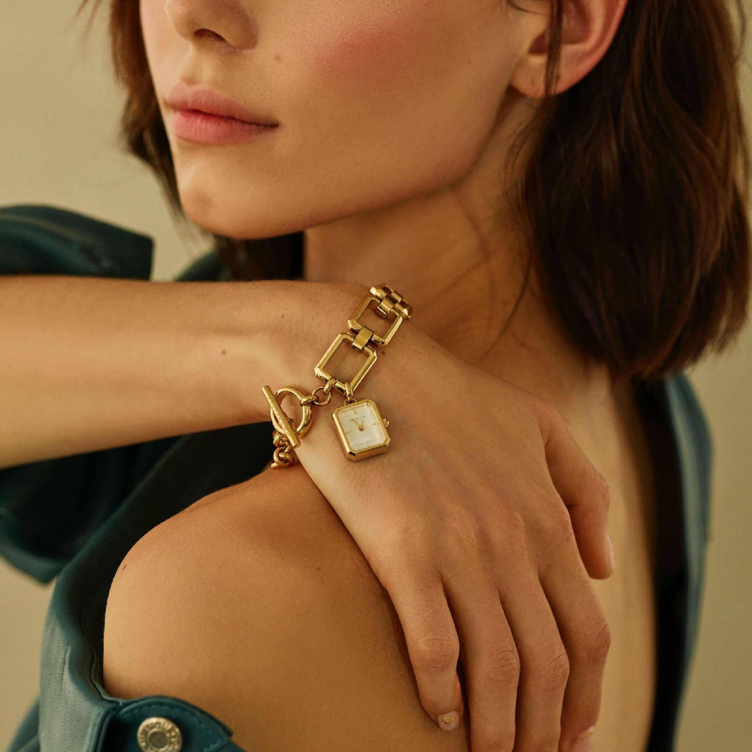 Montre bracelet en or