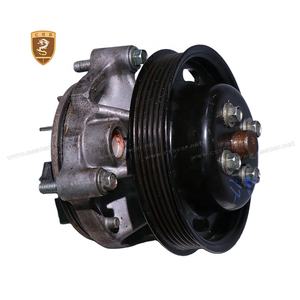 Bomba de agua de piezas de coche de segunda mano 4G43-05-10957 para <span class=keywords><strong>Aston</strong></span> <span class=keywords><strong>Martin</strong></span> Rapide/DB9/DBS 2008-2015 - Product Image 2