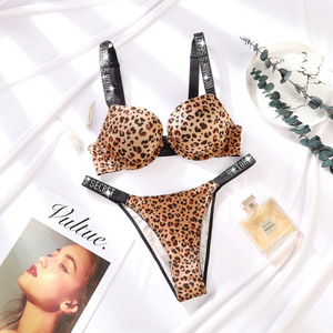 <span class=keywords><strong>Ensemble</strong></span> de lingerie sexy sans couture avec strass pour femme, soutien-gorge et culotte, grande taille, style <span class=keywords><strong>bikini</strong></span>, vente en gros - Product Image 4