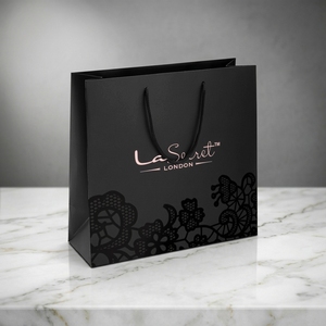 <span class=keywords><strong>Sac</strong></span> cadeau de luxe en <span class=keywords><strong>papier</strong></span> avec lamination et estampage à chaud, avec poignée en corde, sacs de shopping personnalisés imprimés pour l'emballage - Product Image 2