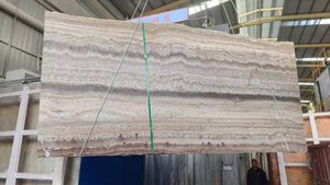 Dalles <span class=keywords><strong>de</strong></span> pierre <span class=keywords><strong>de</strong></span> <span class=keywords><strong>travertin</strong></span> gris argenté polies pour meuble-lavabo - Product Image 2