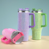 Gobelet isotherme élégant de 40 oz avec accent en strass et poignée, tasse de luxe pour usage quotidien et cadeaux de fêtes