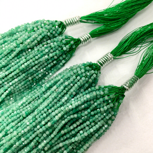Ventes <span class=keywords><strong>en</strong></span> <span class=keywords><strong>gros</strong></span> de <span class=keywords><strong>perles</strong></span> de pierre naturelle <span class=keywords><strong>en</strong></span> termes de 2*2mm Pierre <span class=keywords><strong>en</strong></span> vrac Pierre naturelle Emeraude Production de bijoux - Product Image 1